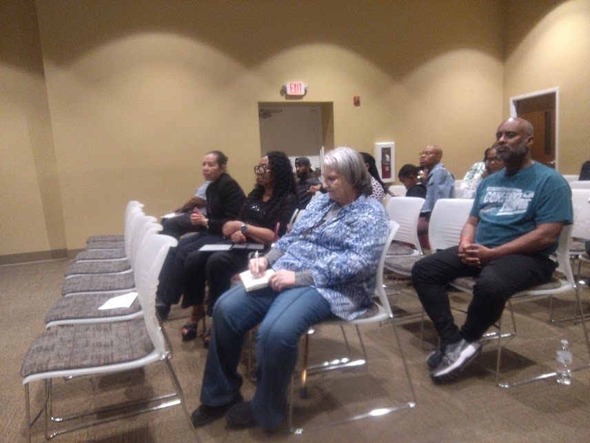 A crowd attends the Affordable Futures for New Jersey Seminar put on by the NAACP of Gloucester County and The Perfecting Church affiliate Loving Our Cities, which was sponsored by The NJ Participation Project on May 7. Photo by Monique Howard